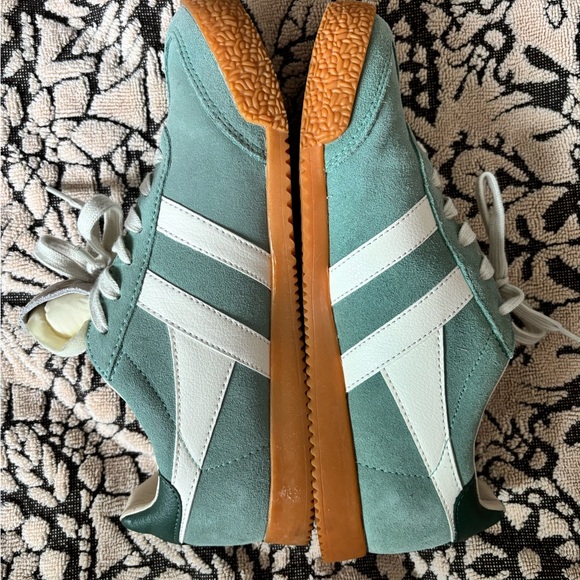 Gola Elan Mint Green Sneakers, size 7 EUC! - Picture 5 of 12